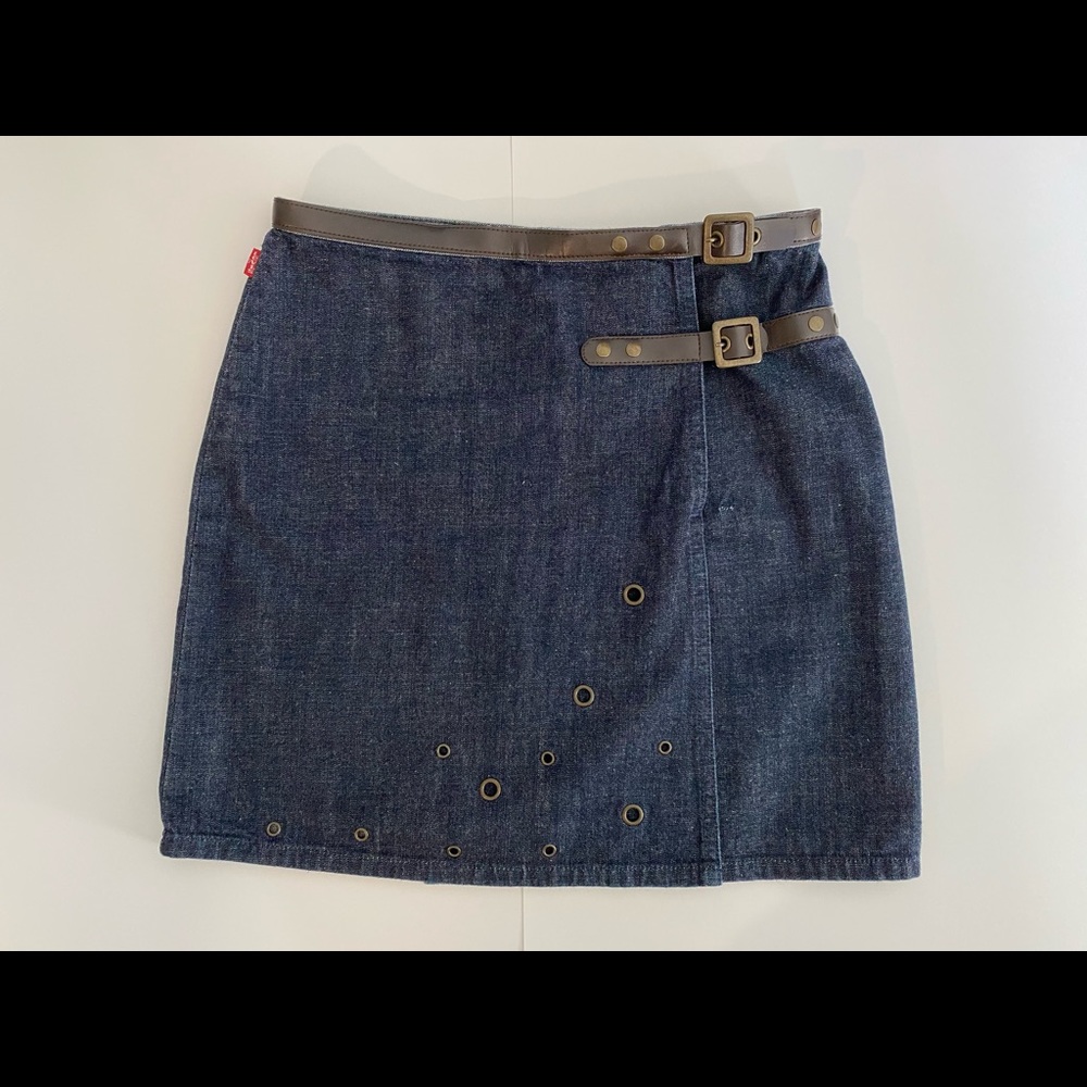 Vintaged Levi’s Denim Skirt